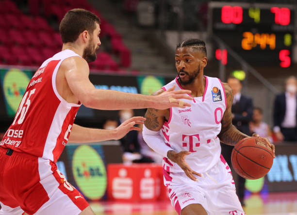 但他们依然 但他们依然